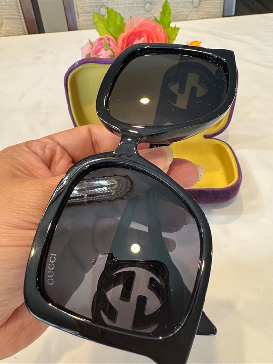 Authentic Gucci Black Square Logo Frame Sunglasses main image 4